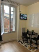 spacieux appartement Paris Gambetta