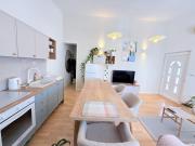 Luna Serene Garden Home - Jacuzzi & Gym