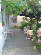 M6 olive tree studio