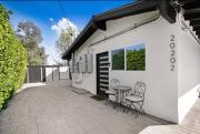 Top Tarzana