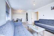 Wimbledon 2BR Flat Sleeps 6 Free Parking