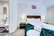 Wimbledon 2BR Flat Sleeps 6 Free Parking