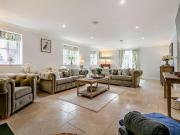 Top Saint Hilary Top Saint Hilary