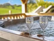 Top Saint Hilary Top Saint Hilary