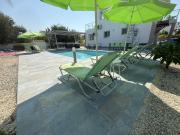 Villa Coralia Gardens 1km From Coral Bay Beach