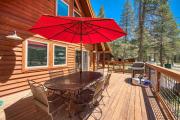 Olympic Valley Hideaway - Newly Remodeled Cabin with Private Hot Tub