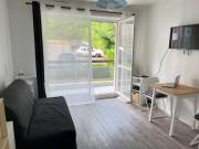 Anabel - résidence calme et protégée , appart avec balcon, proche du centre ville et de la plage