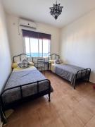 Top Dar Merah Deriba