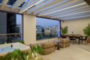 Top Piraeus