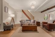 Stunning Bowdon Cottage by City SuperHost