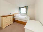 Stylish Central 1-Bed Flat with Private Balcony Pass the Keys