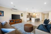 North Geelong Getaway Modern 4-Bedroom Home