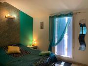 Chambre douillette avec balcon a 7min de Vaison la Romaine