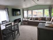 Hillside retreat - 2 bedrooms sleeps 5