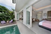 Villa Cocomo - Stylish 3BR Pool Villa 100m from Batu Bolong Beach