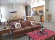 Stay In The Heart of Downtown One Block From The City Park