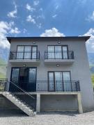 Elnetsa Inn Kazbegi