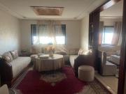 Appartement bien équipé est situé au centre ville