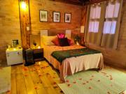 Suíte Rustica Aconchego - Com Banheira de Hidromassagem