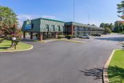 Days Inn by Wyndham Seneca-Clemson
