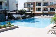 Top Paralimni