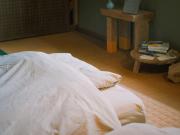 泊まれる本屋 まるとしかく