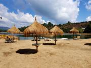 Pietrasanta hotel campestre frente a la represa del Peñol y Guatape