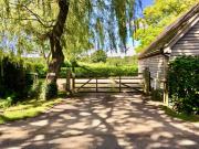 Luxurious Country Barn