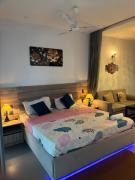 The Luxe Loft By NJ city or lake view