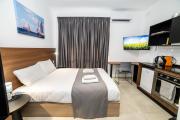 Affordable Studio Apartment - by HostMT