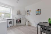 Cosy 1BD First Floor Flat near Tower Bridge Cosy 1BD First Floor Flat near Tower Bridge