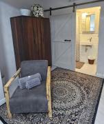 Upstairs R-4 Self Catering Unit