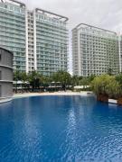 The Hirayas Suite - Azure