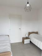 Top Salerno Airport - Aeroporto di Salerno