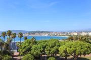 REF 1238 - Cannes Croisette - Sea view apartment for rent REF 1238 - Cannes Croisette - Sea view apartment for rent