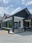Top Kampong Burok