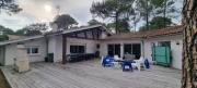 Villa Tré les Pins, 7 chambres, à 100m du LAC DE LACANAU