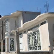 Casa sola con alberca y vista al lago