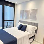 73NV Studio Liberdade SP 300 metros Estação Japão Liberdade acomoda até 03 pessoas