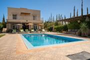 Villa TAYLAM