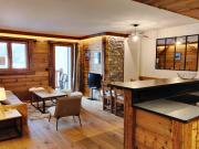 Appartement cosy avec piscine, spa et salle de sport, pied de pistes, 4-6 pers. - FR-1-461-22