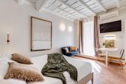 Romantic Studio with Balcony near Navona Square Romantic Studio with Balcony near Navona Square