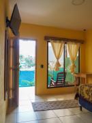 Top San Juan La Laguna