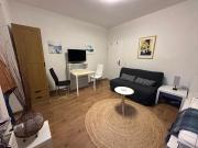 Apartment Südhöhen - für Geschäfts- Privatreisen mit naher Autobahnanbindung Düsseldorf & Köln