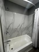 Coachmans Inn & Suites