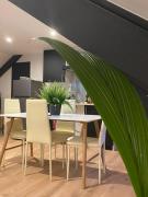 Appartement Atypique- Esprit Atelier Loft - parking privé - Wifi - vidéo