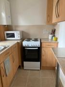 Bright and leafy 1 bedroom