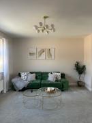 Top Spinney Hill Top Spinney Hill