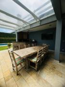 Casa pet friendly Guarujá condomínio Jardim Acapulco