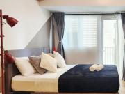 11a Spacious Suite with Resort Amenities Free Parking Near Venice Canal